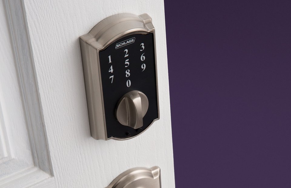 Schlage Camelot Touch Lock with Accent Lever - Satin Nickel